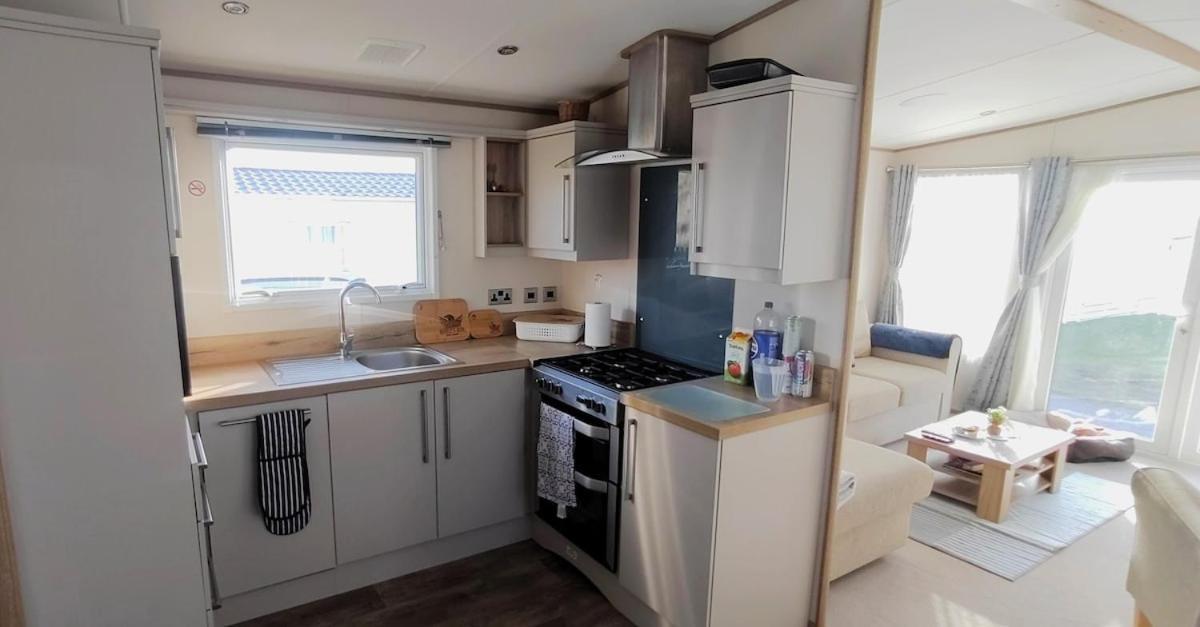 Eagle'S Den Caravan Lossiemouth Exterior foto